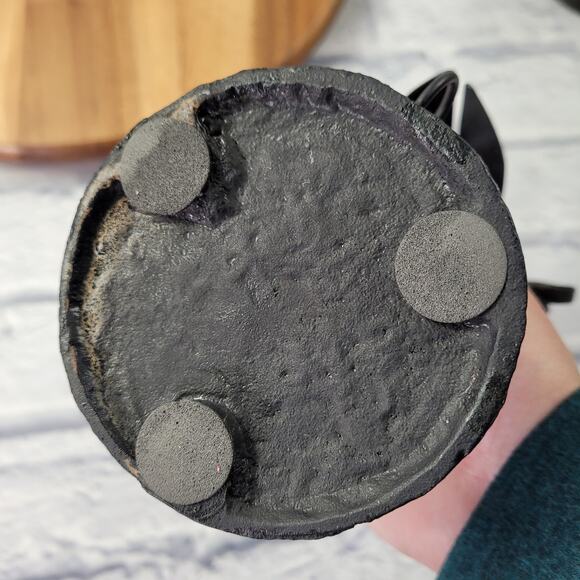 Pier One Imports Metal Jazz Cat Guitarist Sculpture Bowtie - Picture 4 of 9